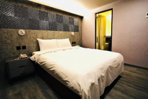 Golden Home Hotel